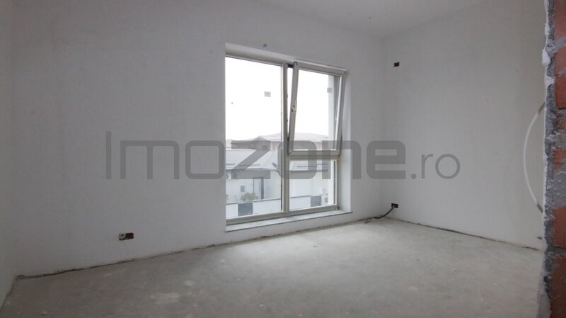 Vila-Otopeni, 4 camere, 3 bai, 2 locuri de parcare, finisata la gri, COMISION 0%